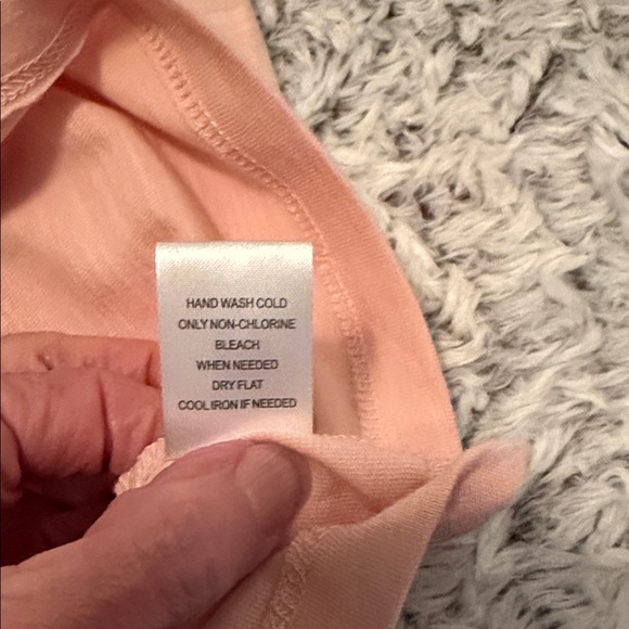 Design History Peach Lace Blouse - Picture 6 of 8